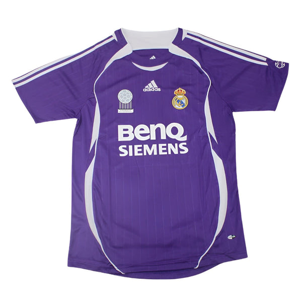 Retro Real Madrid Away Shirt 2006/2007 Football Shirt
